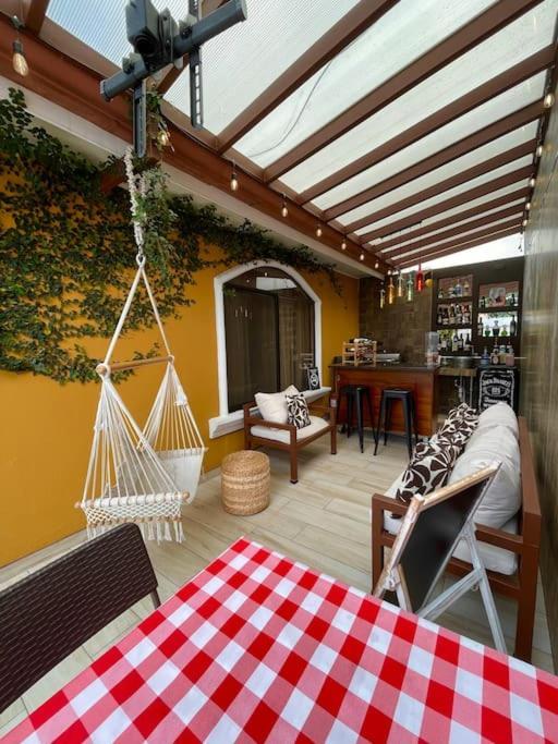 Airport Sjo Residence - Edward & Familia Inn Rio Segundo ภายนอก รูปภาพ
