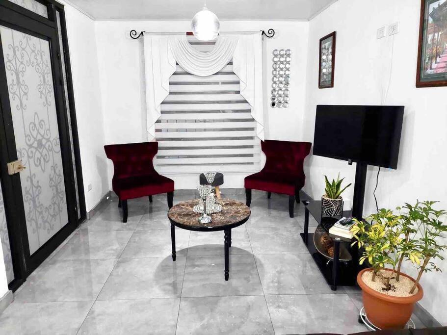 Airport Sjo Residence - Edward & Familia Inn Rio Segundo ภายนอก รูปภาพ