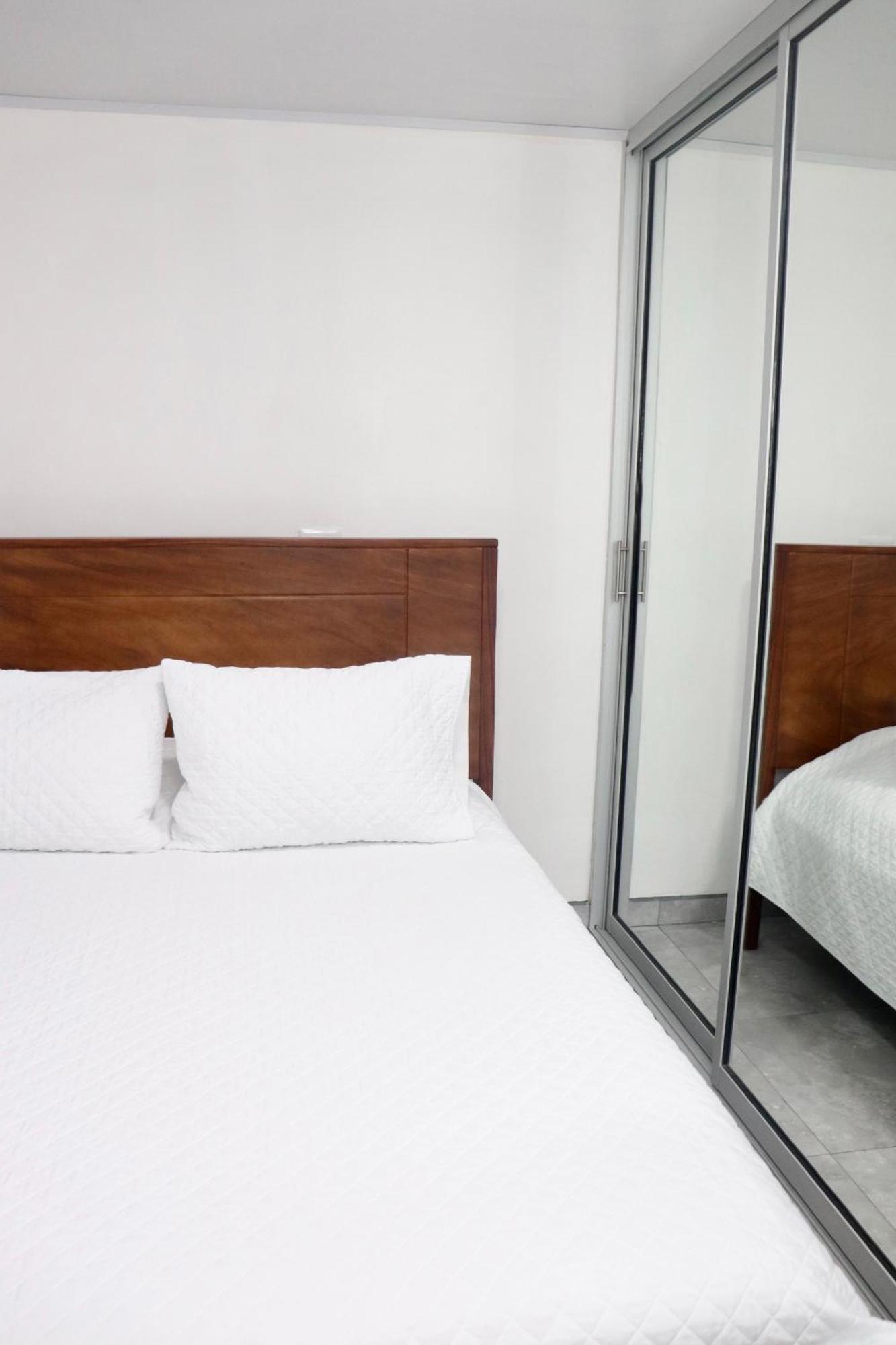 Airport Sjo Residence - Edward & Familia Inn Rio Segundo ภายนอก รูปภาพ